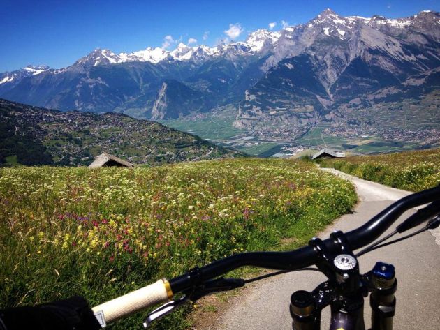 Création des sites internet / web, photographie & vidéo - Sion - Martigny - Sierre - Valais